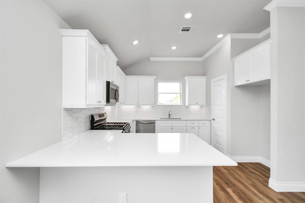 10135 Cabo Del Sol Drive, Cleveland, Texas image 14