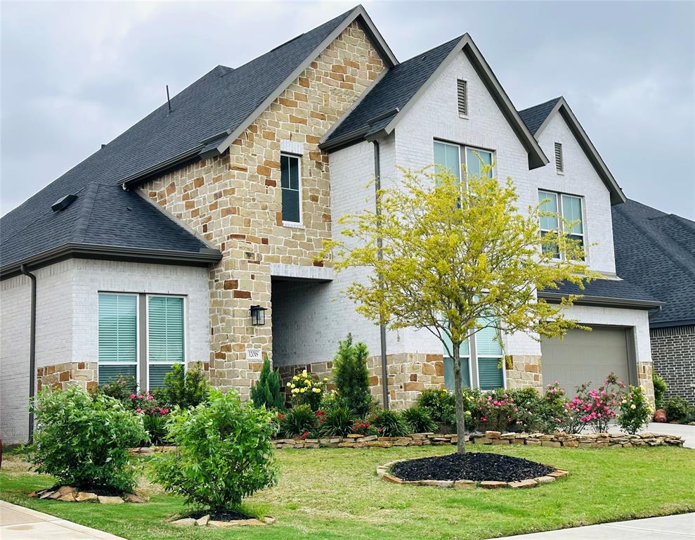 32018 Crested Knoll Court