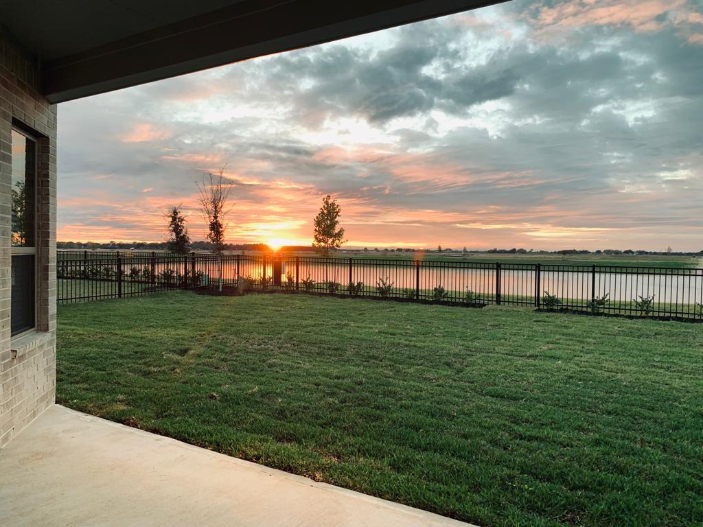 584 Santa Rosa Hills Drive, Katy, Texas image 1