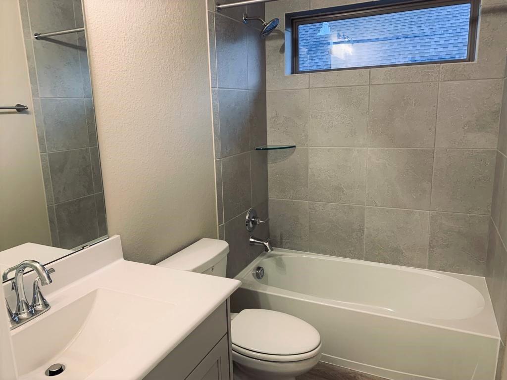 584 Santa Rosa Hills Drive, Katy, Texas image 24