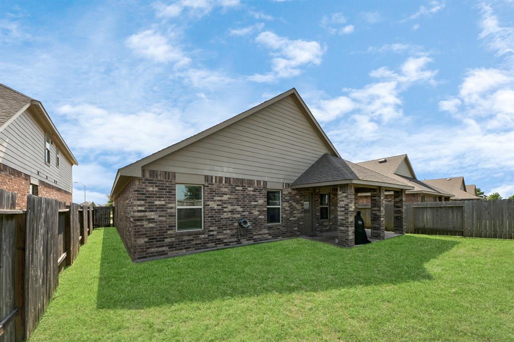 4827 San Gregorio Lane, Katy, Texas image 32