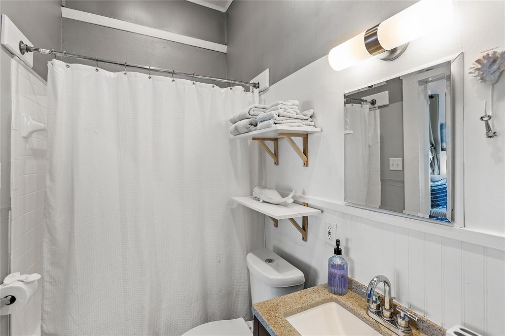 811 10th Street, Galveston, Texas image 29
