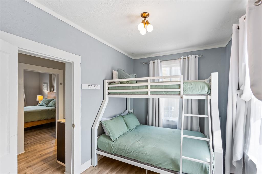 811 10th Street, Galveston, Texas image 11
