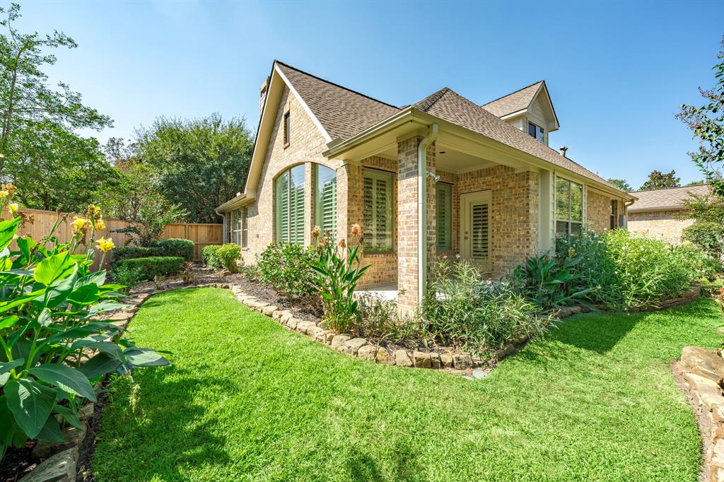 7 Columbia Crest Place, The Woodlands, Texas image 45