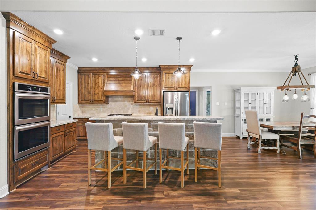 9893 Mountbatten Trail, Iola, Texas image 10