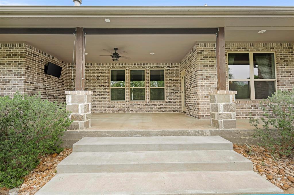 9893 Mountbatten Trail, Iola, Texas image 32