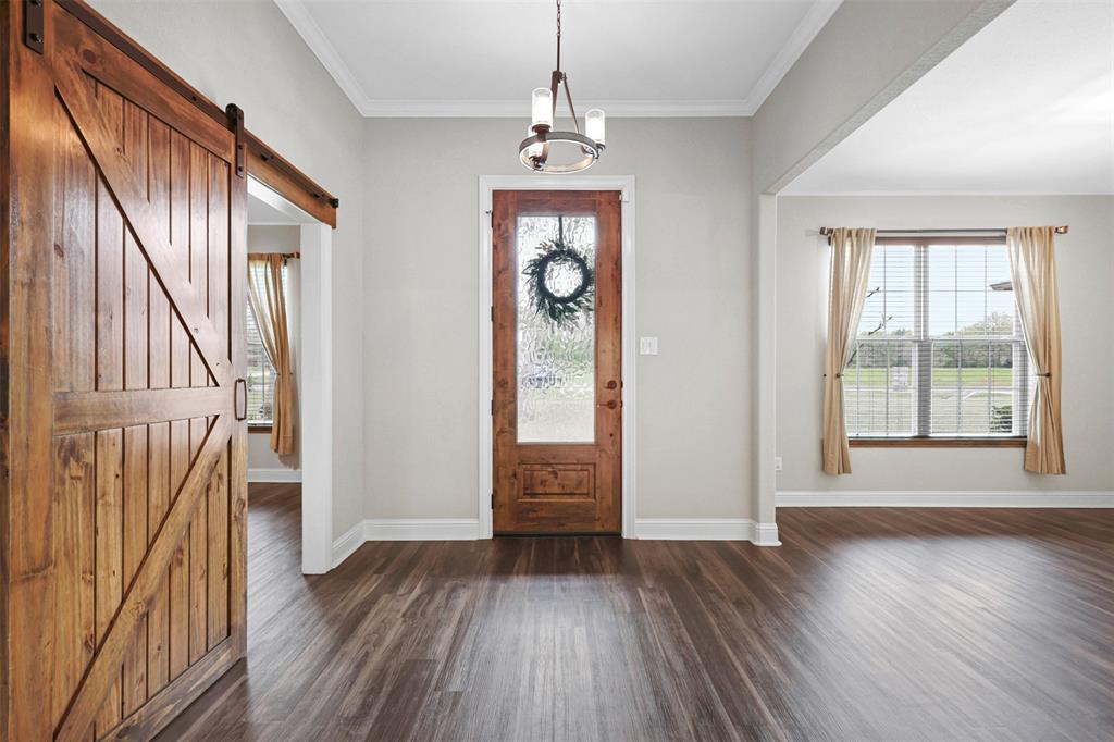 9893 Mountbatten Trail, Iola, Texas image 4
