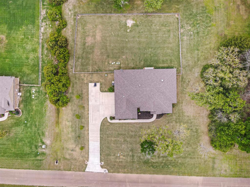 9893 Mountbatten Trail, Iola, Texas image 40