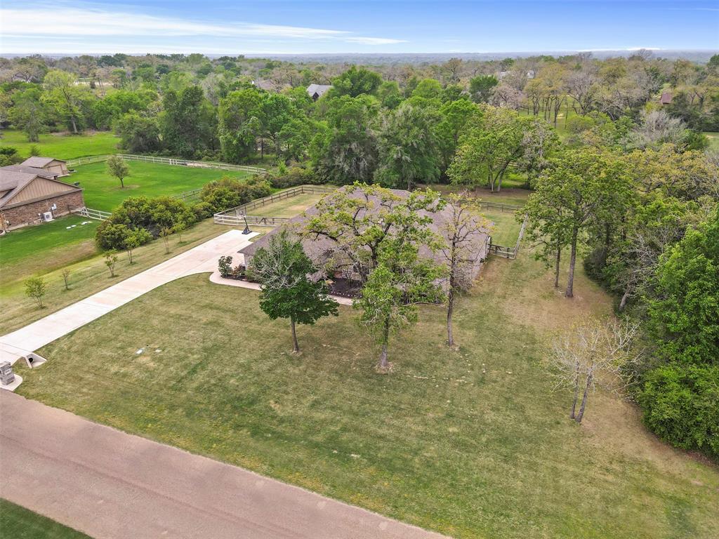 9893 Mountbatten Trail, Iola, Texas image 38