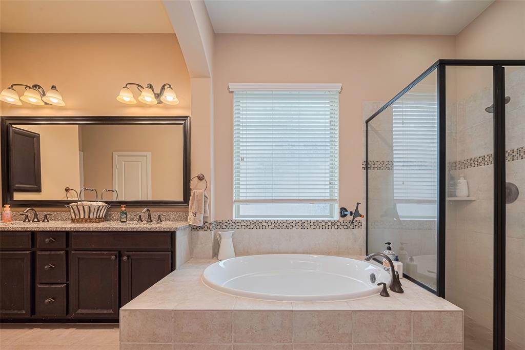 12607 Cove Landing Drive, Cypress, Texas image 19