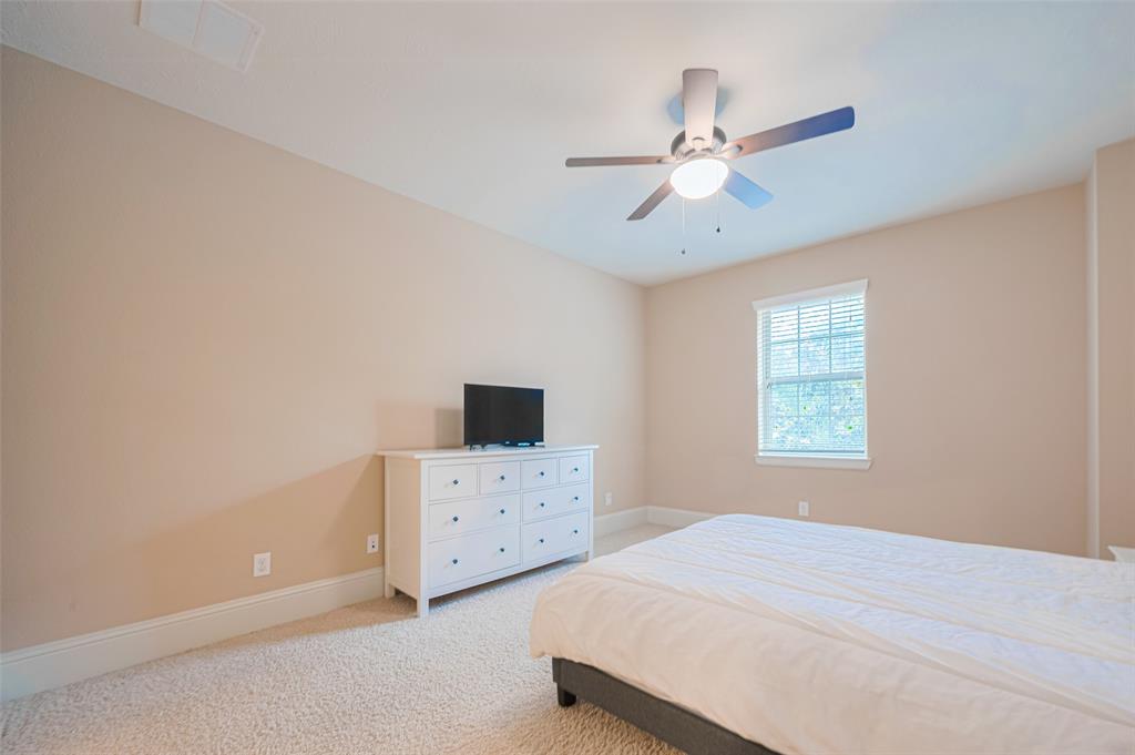 12607 Cove Landing Drive, Cypress, Texas image 20