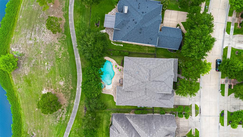 12607 Cove Landing Drive, Cypress, Texas image 34
