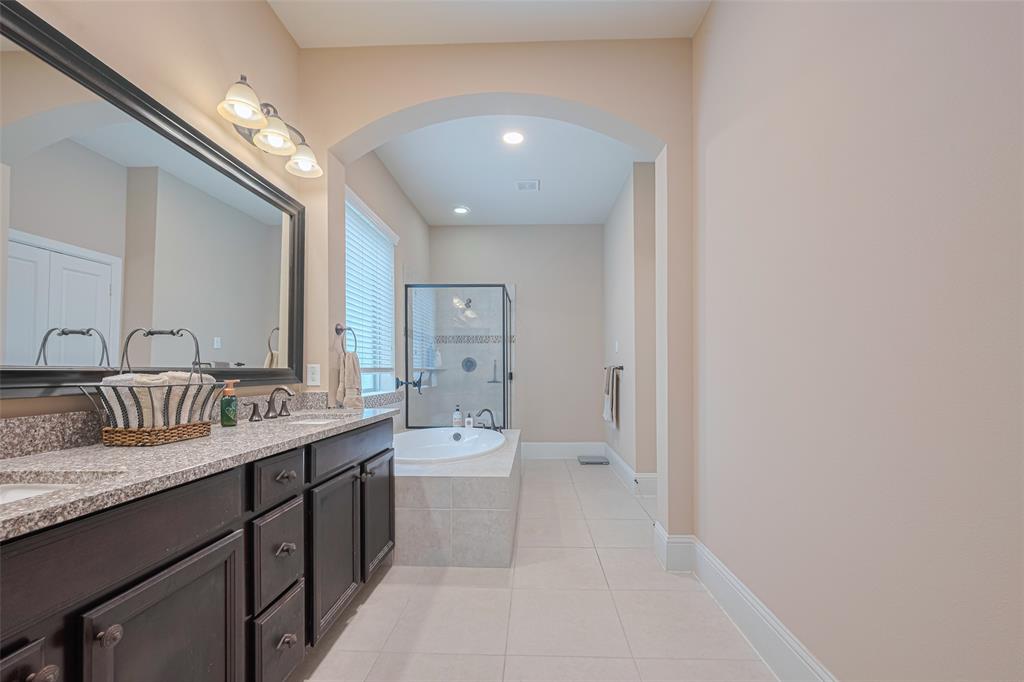 12607 Cove Landing Drive, Cypress, Texas image 18