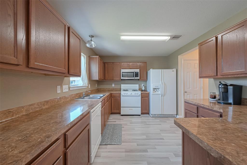 18502 Fair Grange Lane, Cypress, Texas image 17