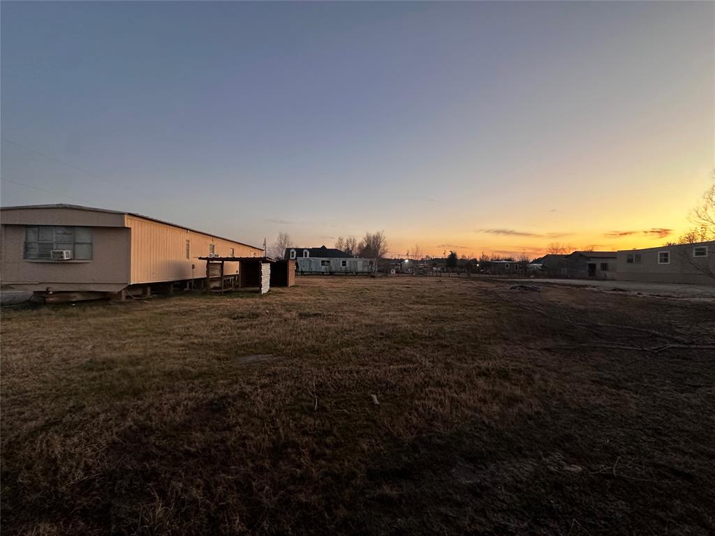 40 County Road 3557, Cleveland, Texas image 23