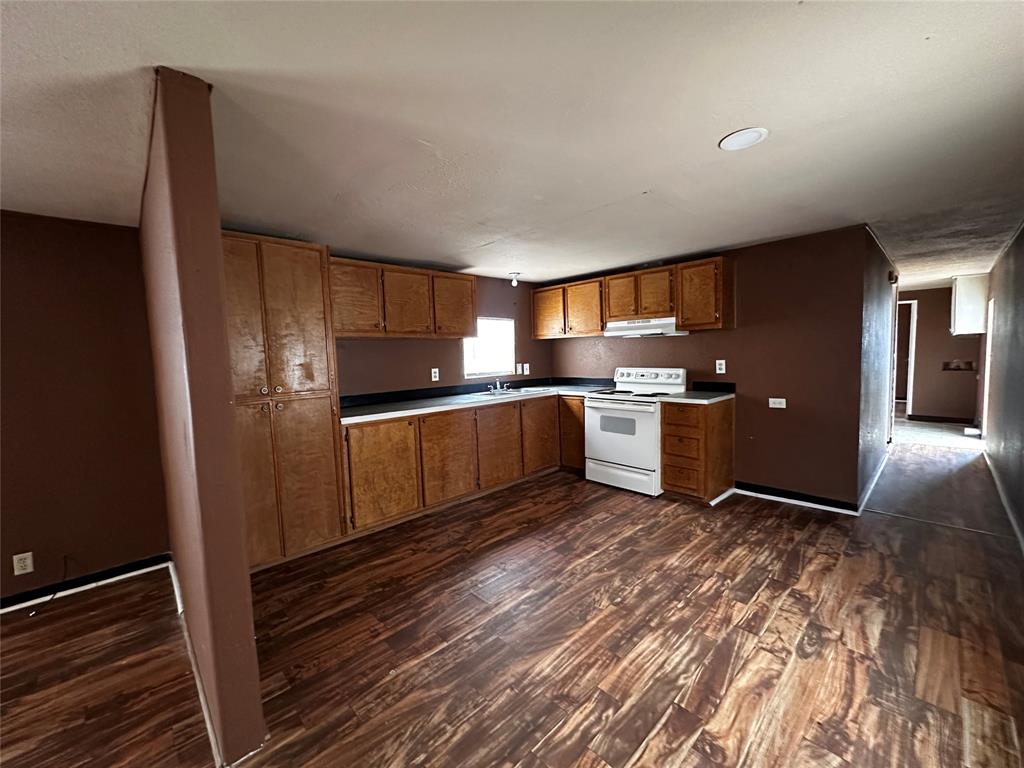 40 County Road 3557, Cleveland, Texas image 11