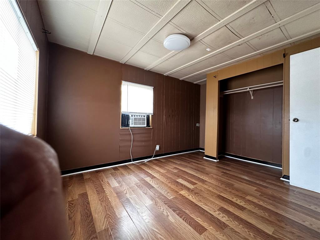 40 County Road 3557, Cleveland, Texas image 16