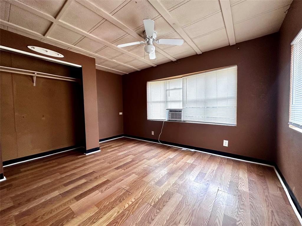 40 County Road 3557, Cleveland, Texas image 20