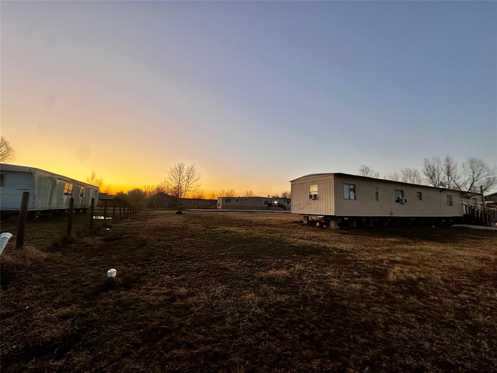 40 County Road 3557, Cleveland, Texas image 24