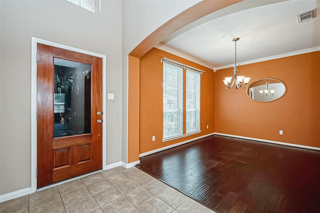 2218 Falcon Knoll Lane