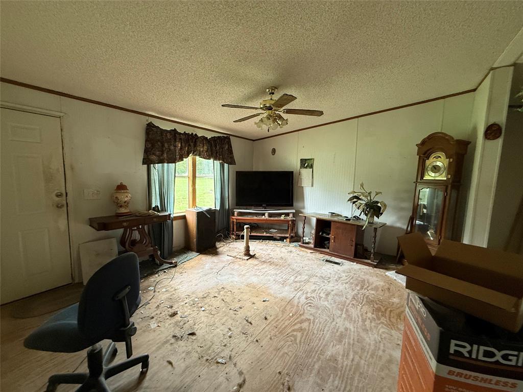 25780 E Holly Lane, Splendora, Texas image 5