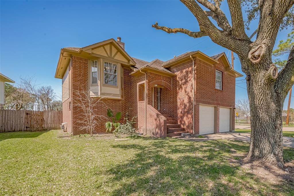 2031 Summerfield Place, Sugar Land, Texas image 2