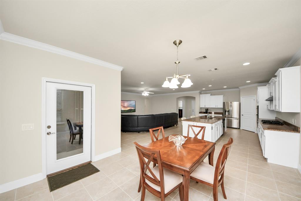 2918 Persimmon Grove, Richmond, Texas image 8