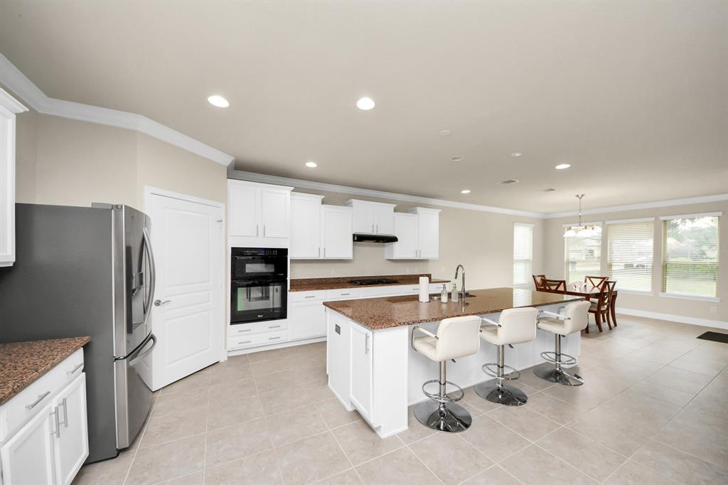 2918 Persimmon Grove, Richmond, Texas image 6