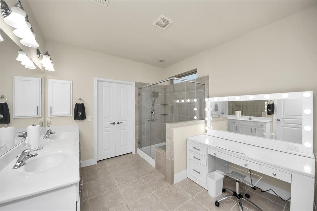2918 Persimmon Grove, Richmond, Texas image 11