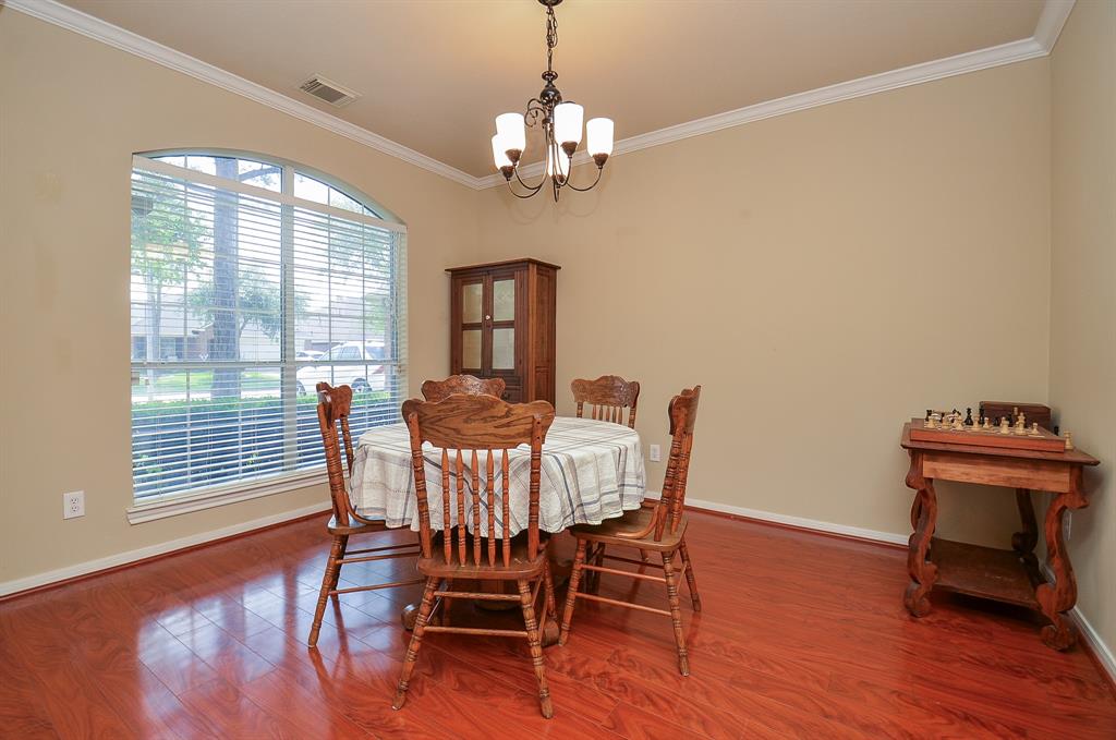 1911 Hampton Lakes Court, Katy, Texas image 6