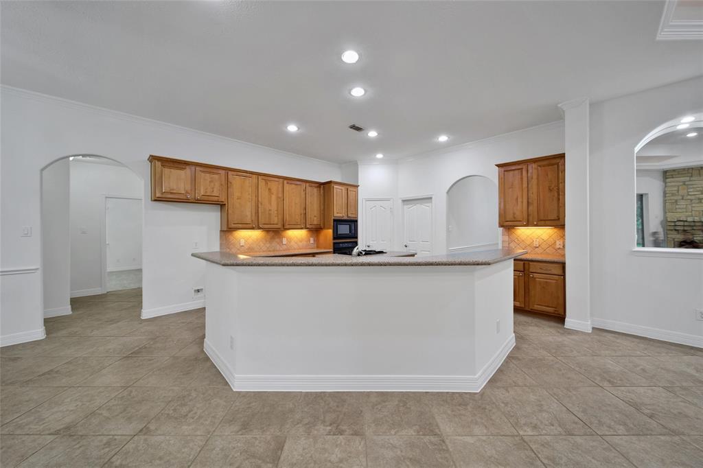 11927 Water Oak Drive