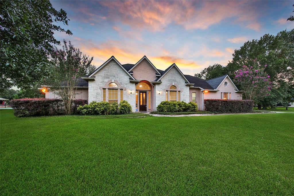 11927 Water Oak Drive