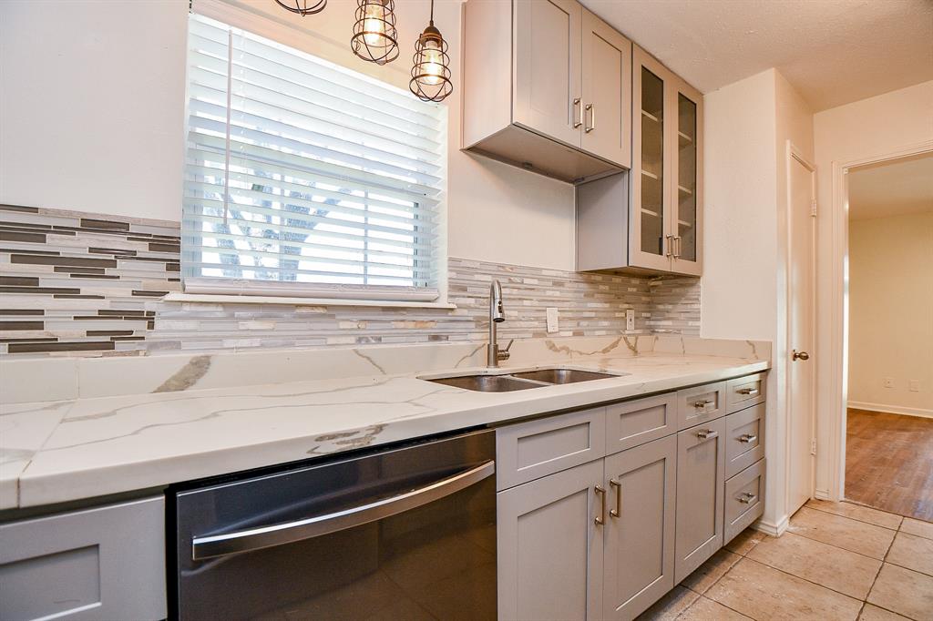 500 N Post Oak Lane, Houston, Texas image 20