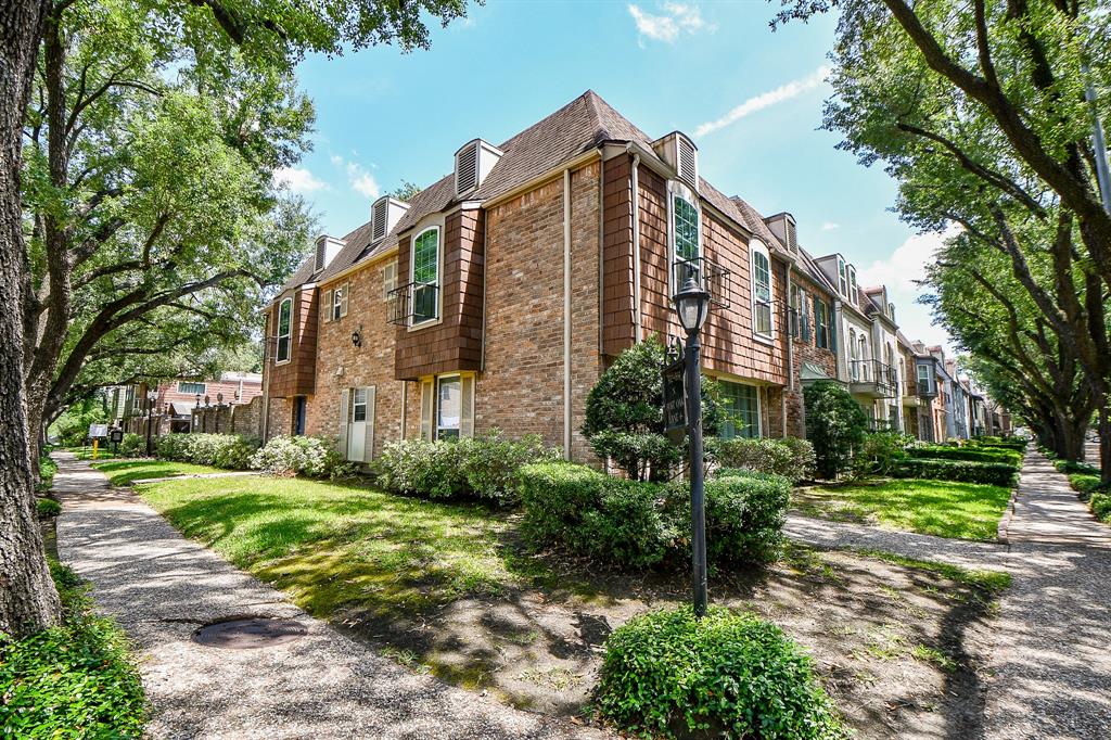 500 N Post Oak Lane, Houston, Texas image 2