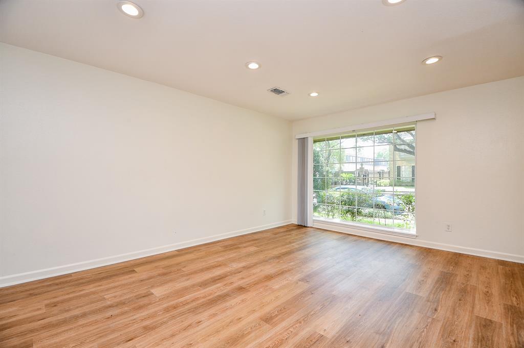 500 N Post Oak Lane, Houston, Texas image 9