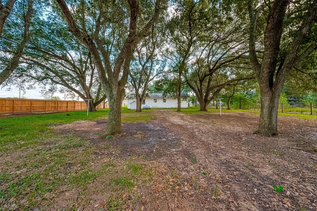 11426 Needville Fairchilds Road, Needville, Texas image 2