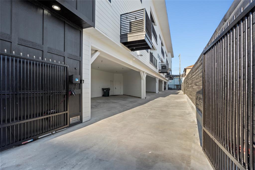 1716 23rd St #C, Galveston, Texas image 10