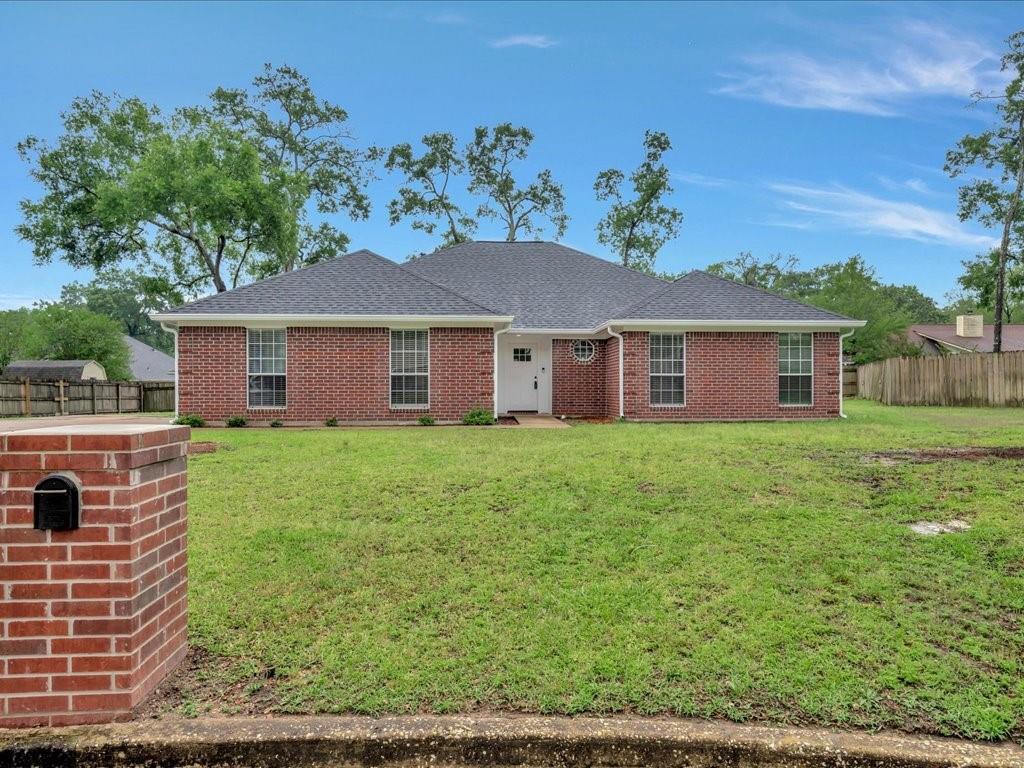 103 March Court, Lufkin, Texas image 2