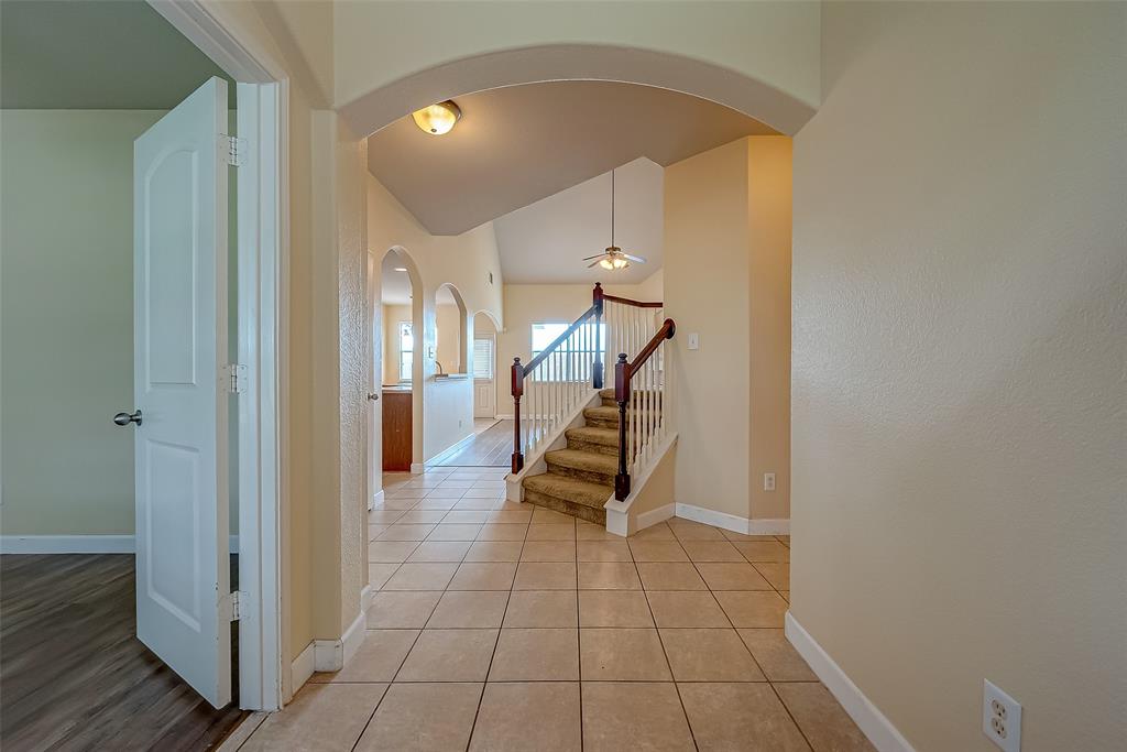 2823 Empire Oaks Lane, Katy, Texas image 4