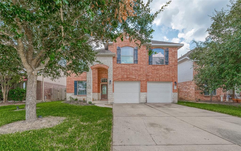 2823 Empire Oaks Lane, Katy, Texas image 2