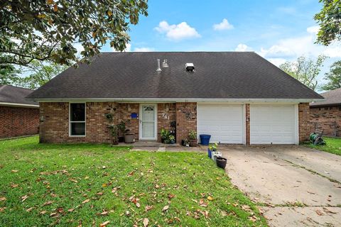741 Rutgers Lane Deer Park TX 77536