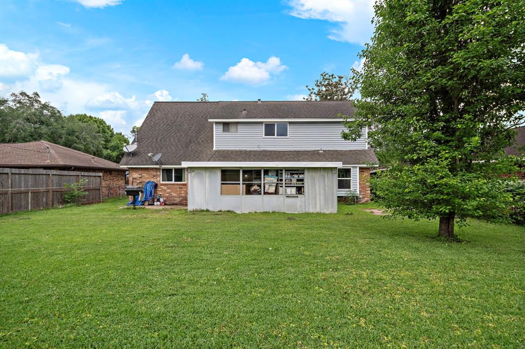 741 Rutgers Lane, Deer Park, Texas image 2