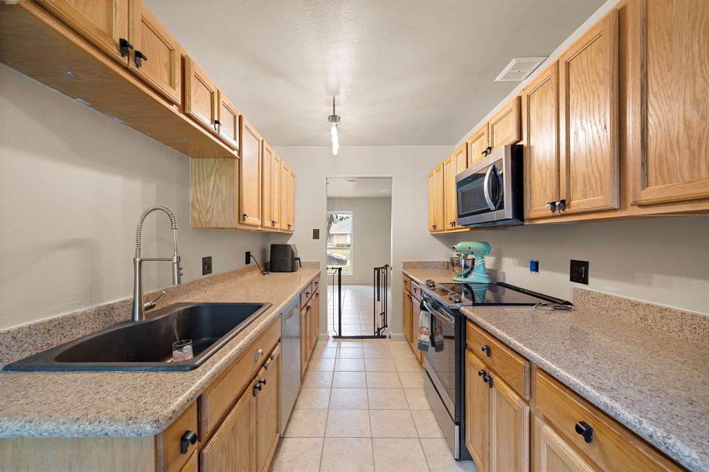 741 Rutgers Lane, Deer Park, Texas image 12