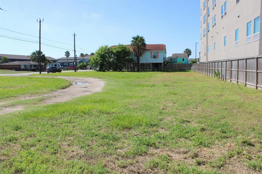 6201 Broadway Street, Galveston, Texas image 4