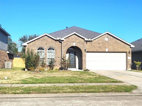 A home in Bacliff