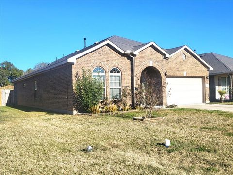 A home in Bacliff