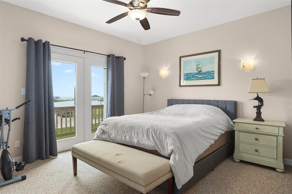 3802 Tidewater Dr, Galveston, Texas image 24