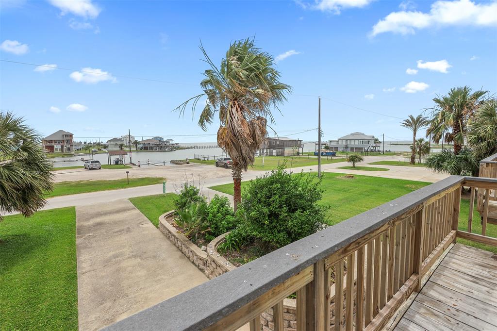 3802 Tidewater Dr, Galveston, Texas image 26