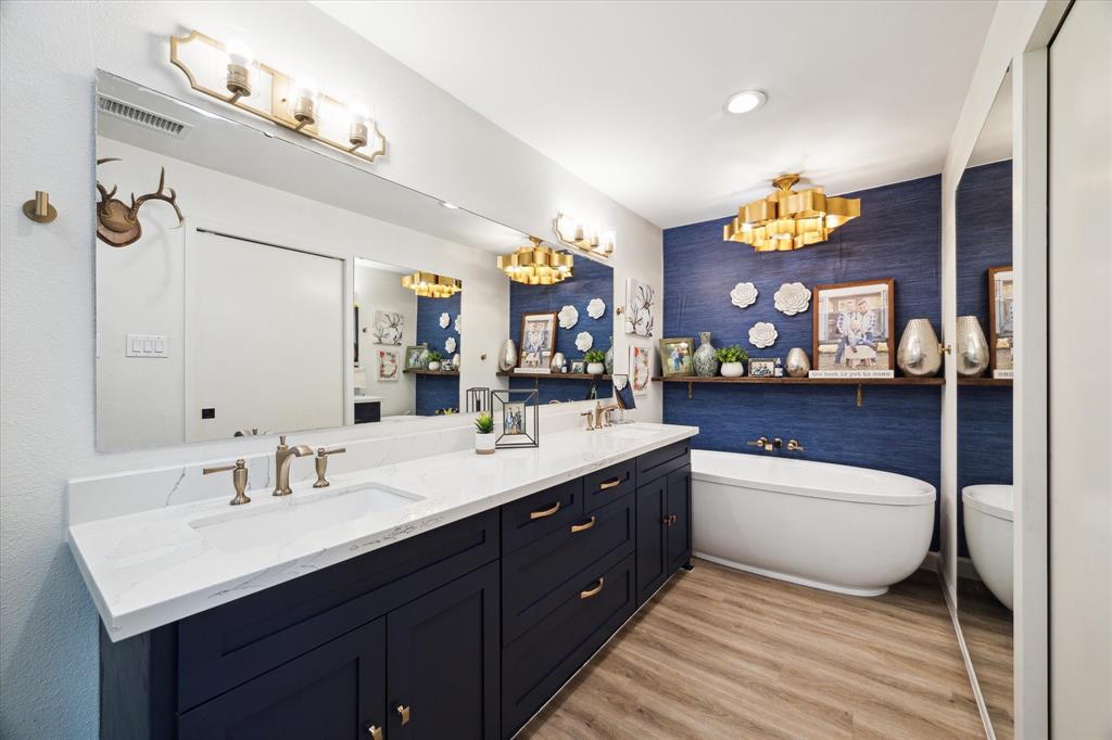 2303 Fairway Circle, Pearland, Texas image 28