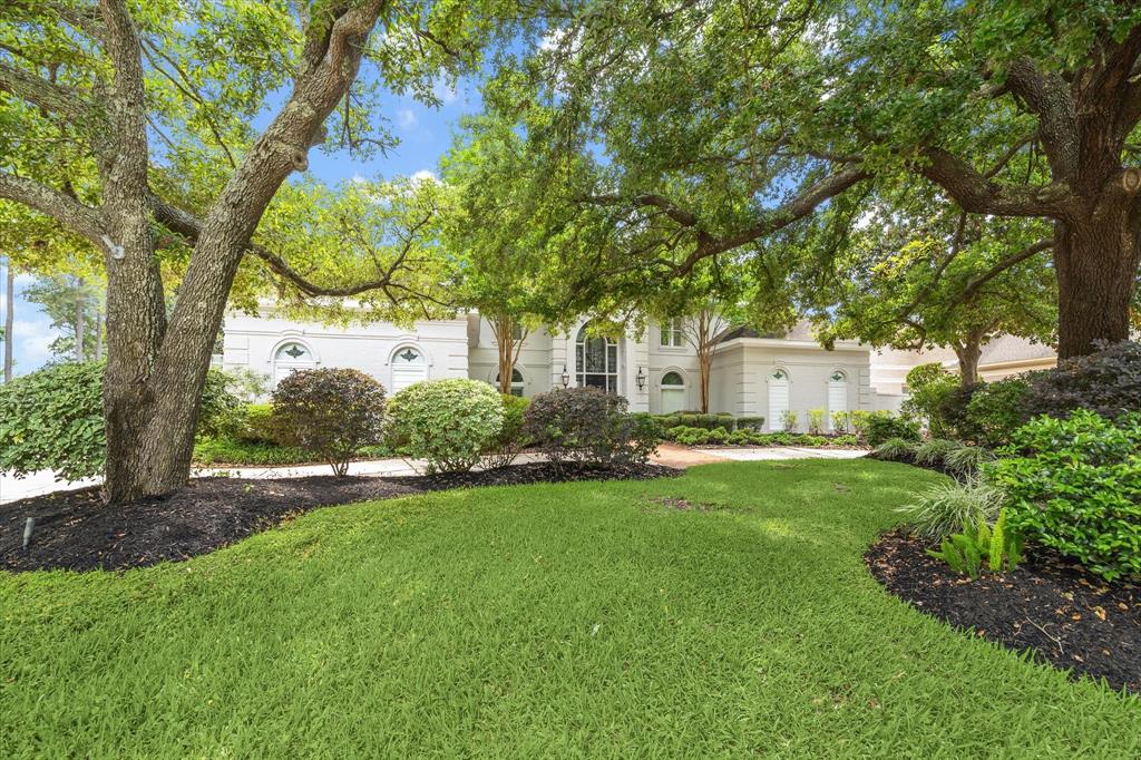 1623 Scenic Shore Drive, Kingwood, Texas image 1